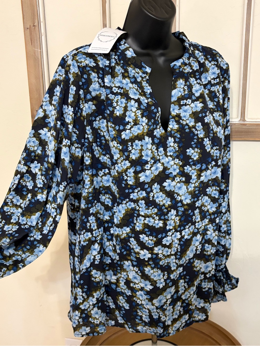 MASCOMODA Floral Ruffle Blouse Size XL NWT Blue Black Long Sleeve Boho Top